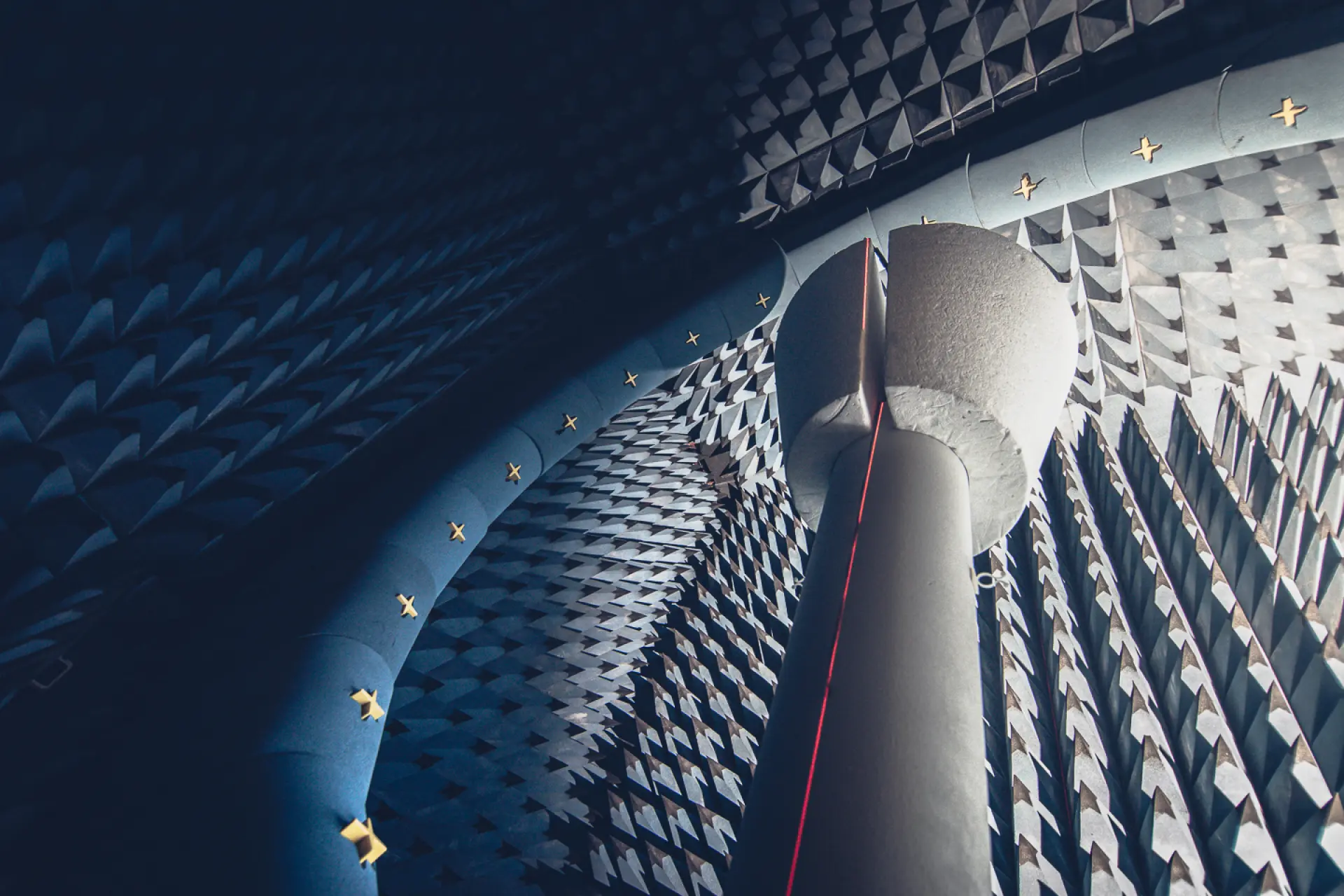 External & Embedded Antennas designed for reliable connectivity